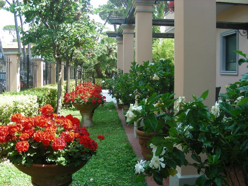 Hotel Astor Victoria Forte dei Marmi Kültér fotó