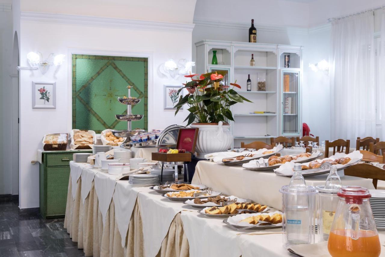 Hotel Astor Victoria Forte dei Marmi Kültér fotó